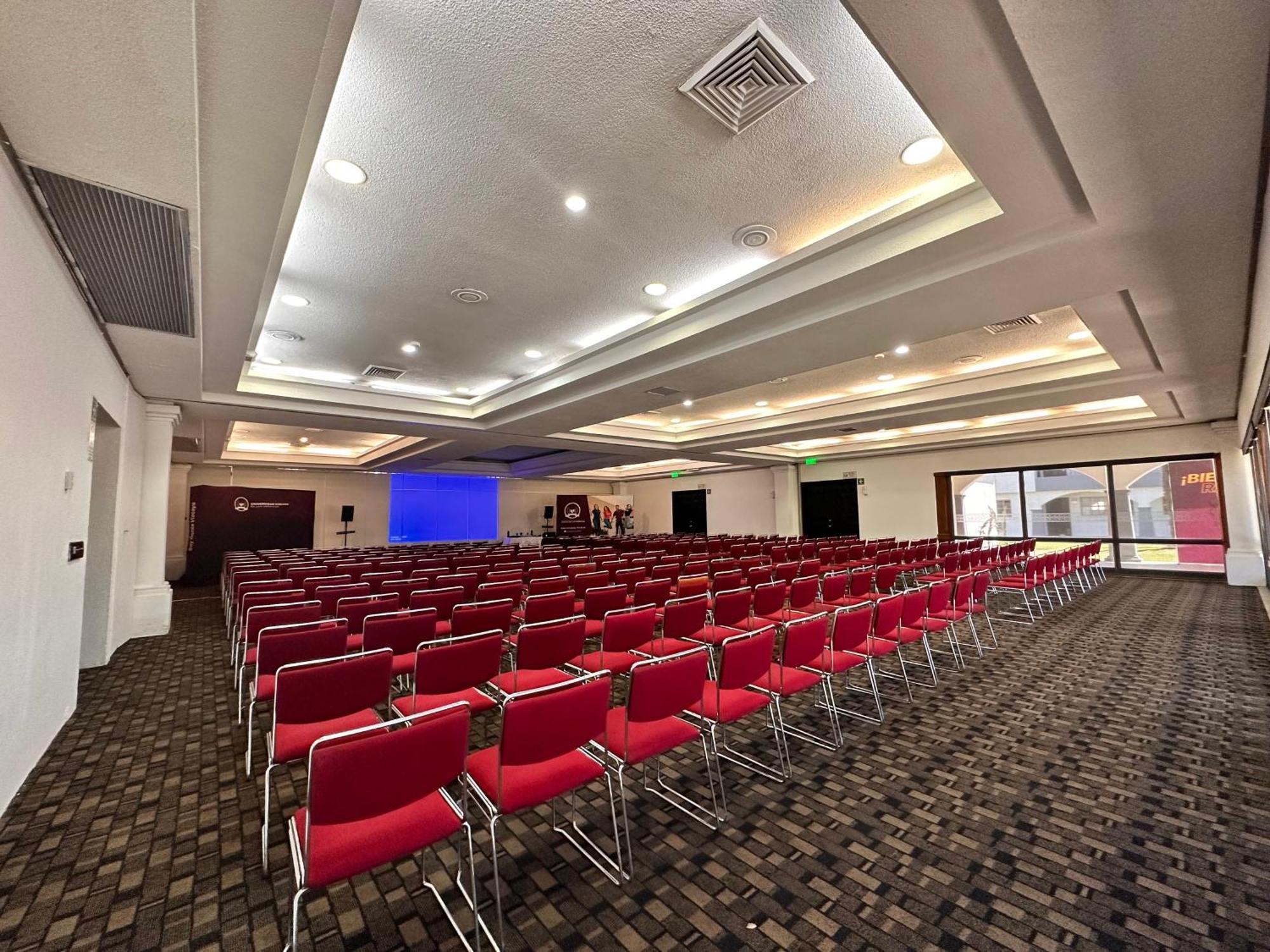Hotel Inhouse Obregon 4*