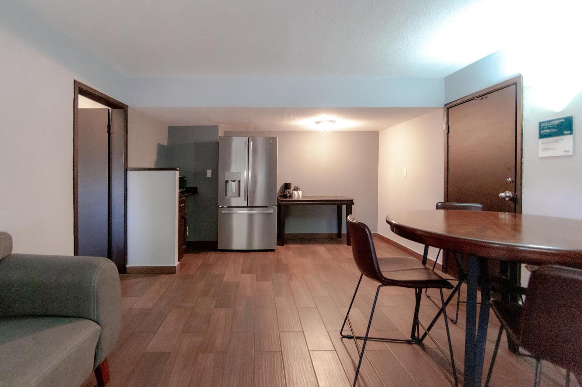 Inhouse Obregon Hotel 4*